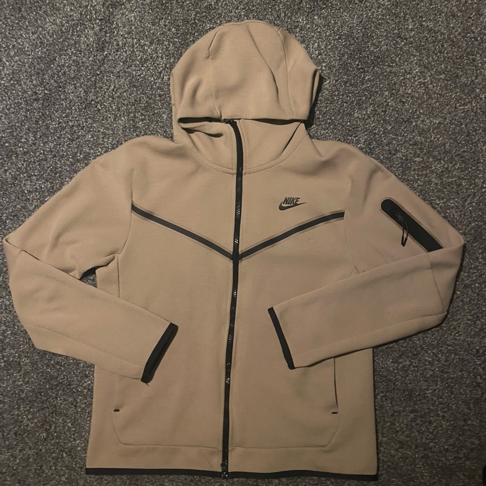 Nike Tech Hoodie Fleece
